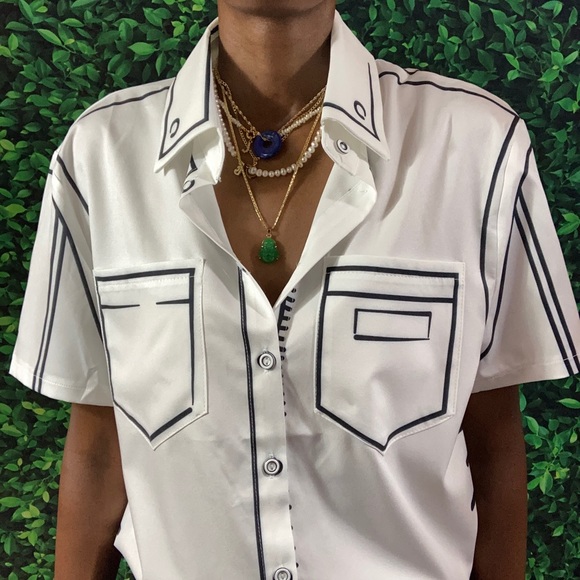 Black & White Button-Up - Picture 12 of 14